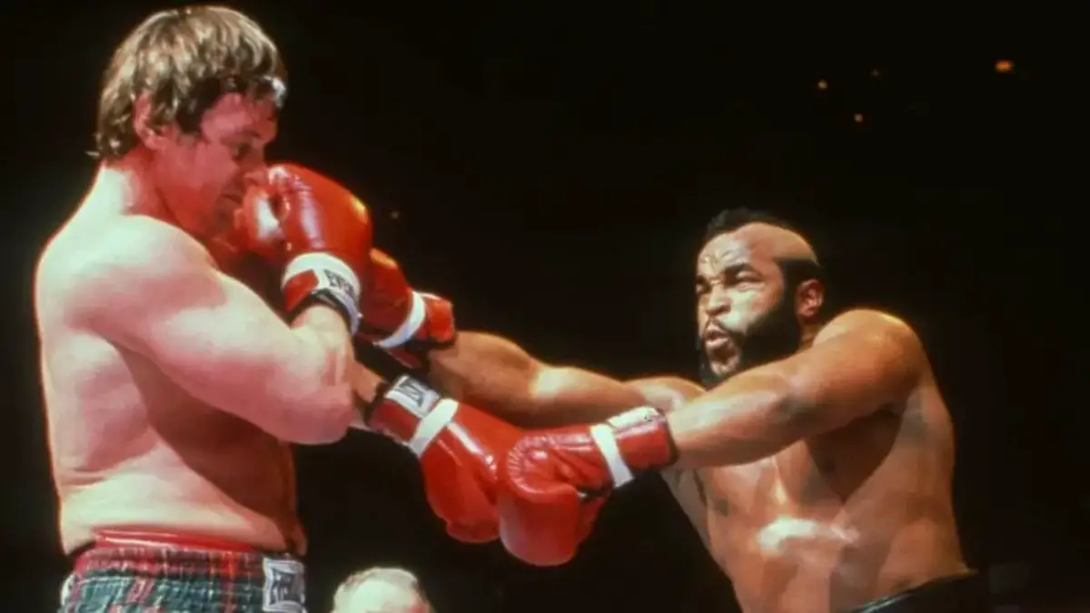 Mr t faces roddy piper in a boxing match at wrestlemania 2